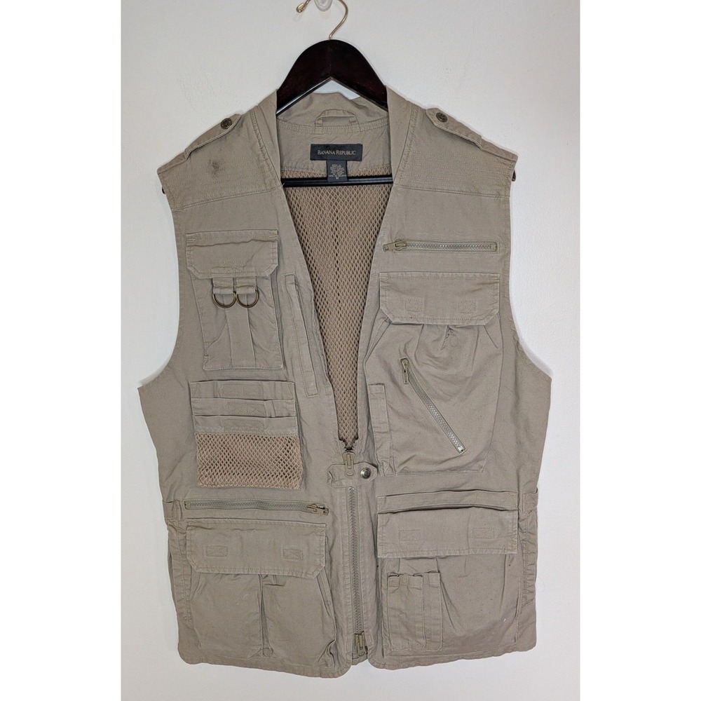 VTG Banana Republic Safari Vest Photography Hunting Fishing Size Medium Tan